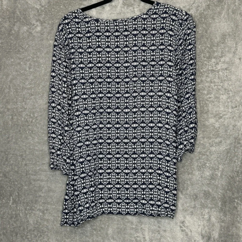 Come Vintage 2X Top Shirt Blue Flower Floral 3/4 Sleeve Henley Scoop Neck Knit